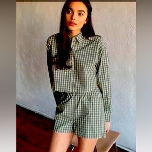 Chive Green Sunday Best Poppy Button-up size medium.